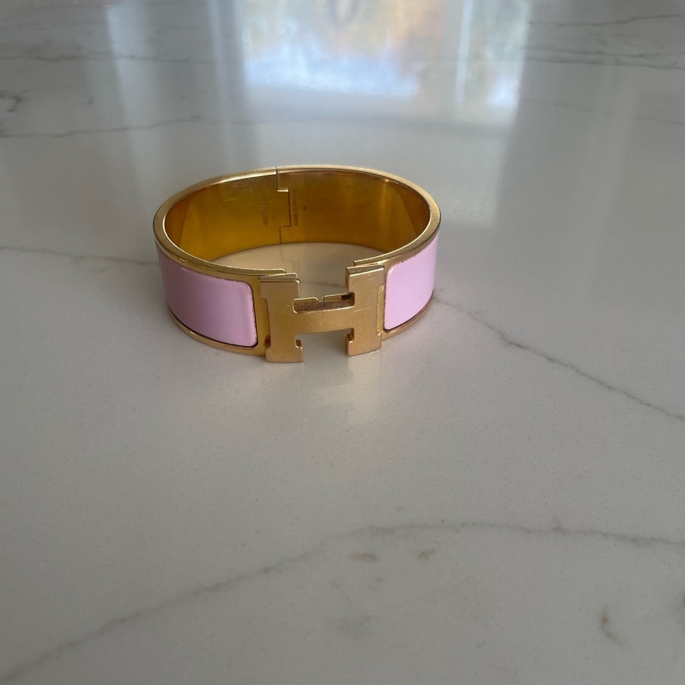 HERMES Pink and Gold Clic Clac H Authentic Bracelet